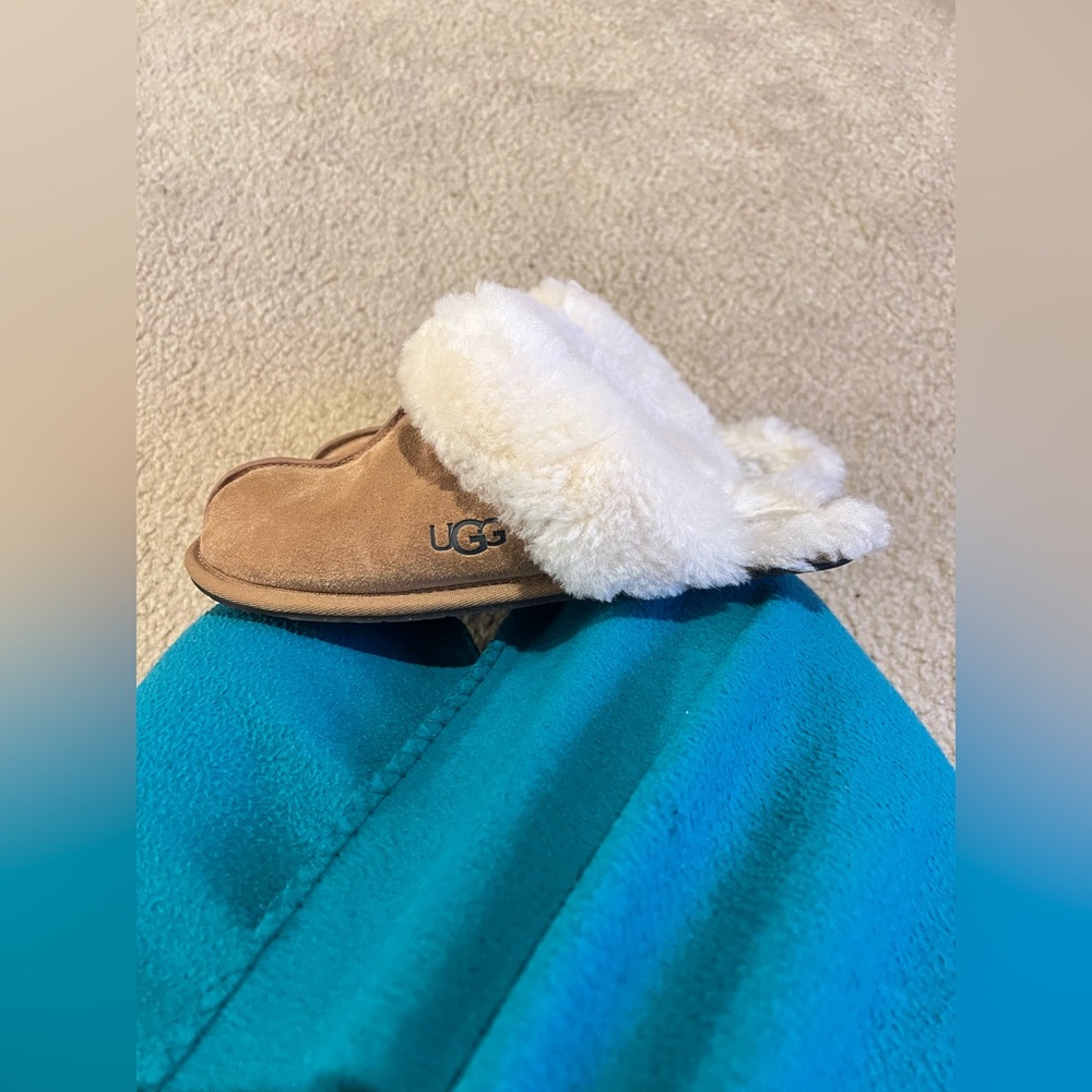 Ugg slippers